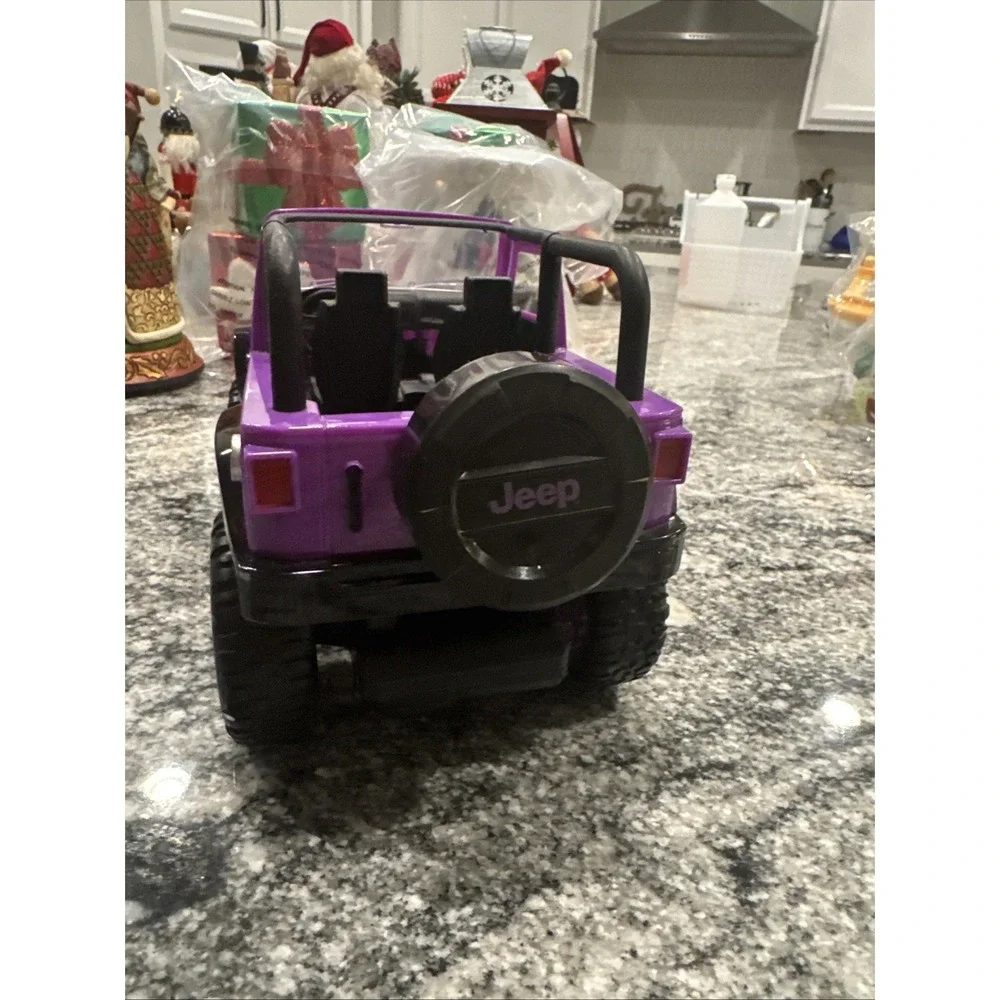 Jada Toys Girlmazing 1/16 Scale Purple R/C‎ Jeep No Remote